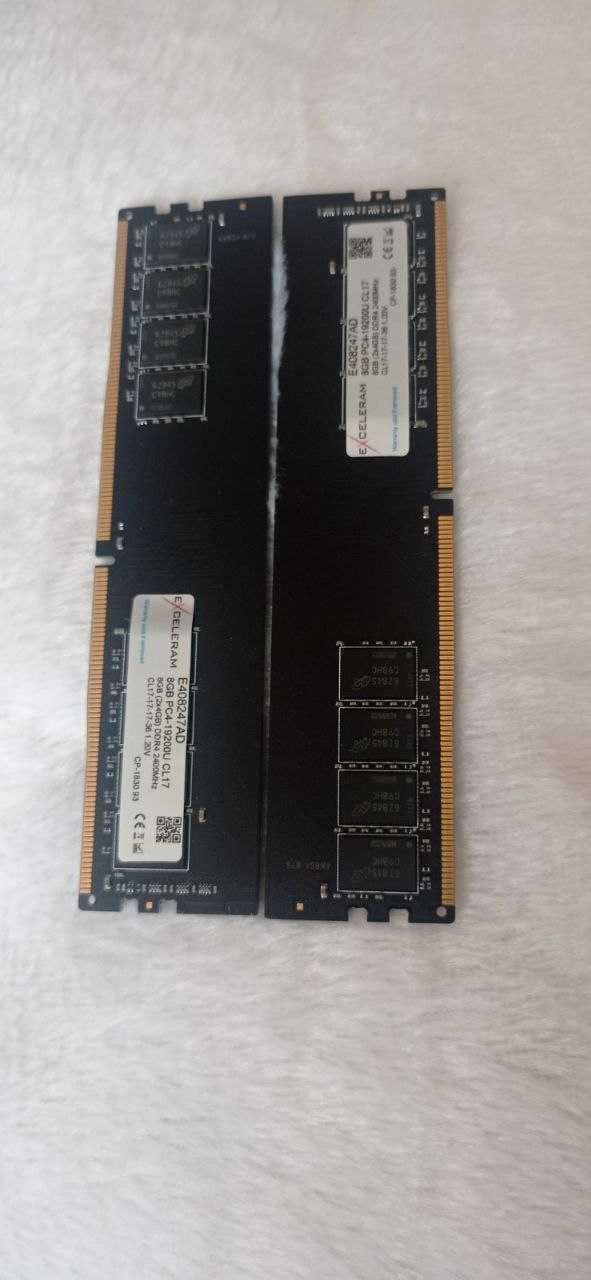 DDR4 8x2 Оперативна пам'ять