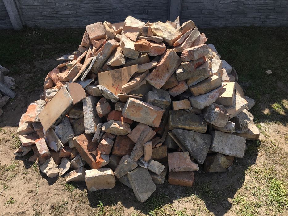 Gruz ceglany oddam za darmo