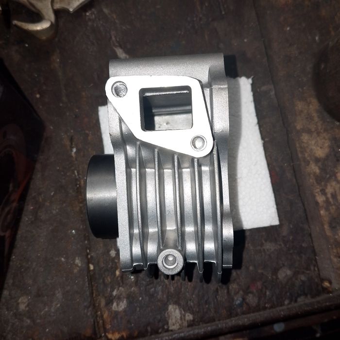 Cylinder Kompletny 4T Gy6-50 39Mm 139Qmb