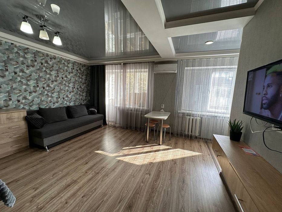 Подобово!Затишна,чиста квартира! Центр