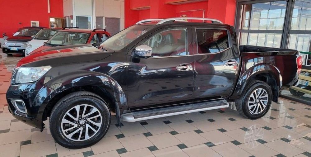 Nissan Navara 2.3 dCi CD 4WD Tekna
