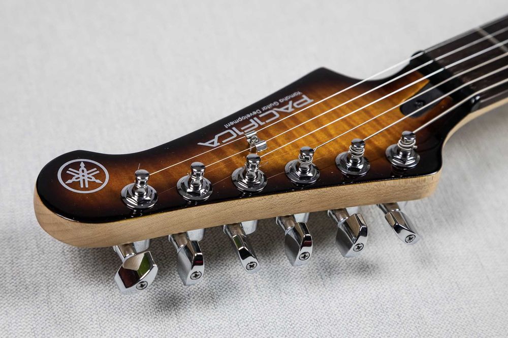 Yamaha Pacifica 212 VFM TBS - gitara elektryczna