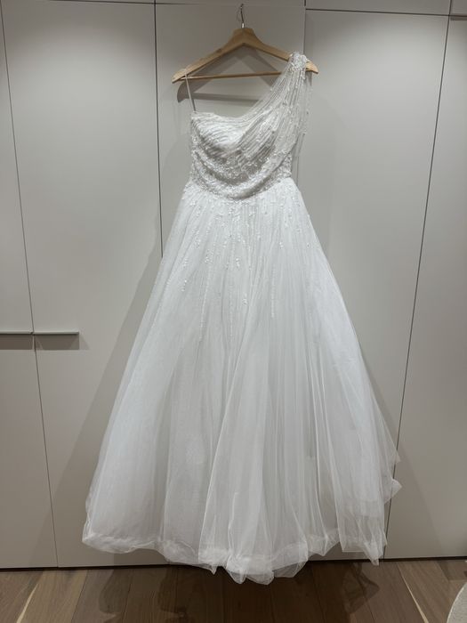 Весільна сукня Pronovias