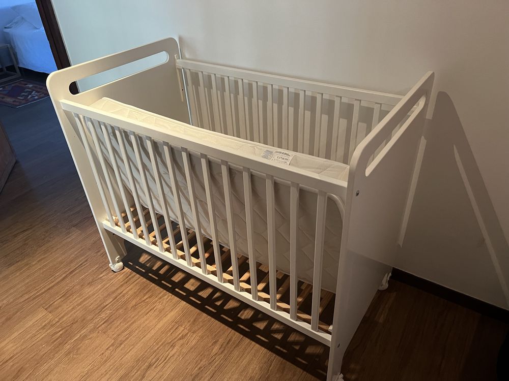 Baby Cot - Cama de Bebe - Berço