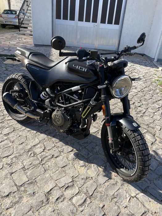 Husqvarna Svartpilen 401