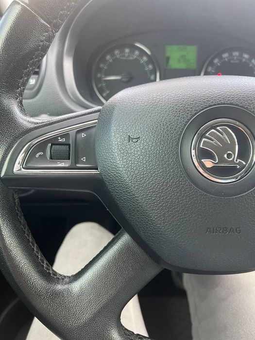 Продаю Skoda Fabian 1.2 дизель.2014 рік