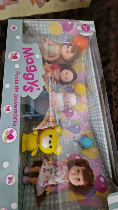 Bonecas Maggys versão aniversário