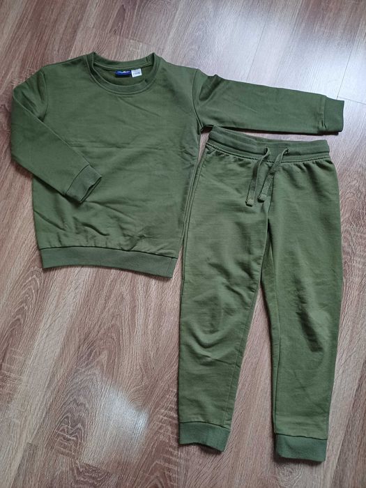 Komplet bluza i spodnie Lupilu 110/116