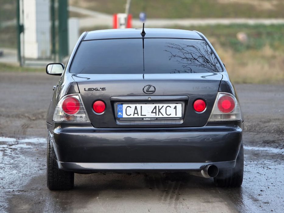 Lexus IS Benzyna+ Gaz - B.drogie alu felgi