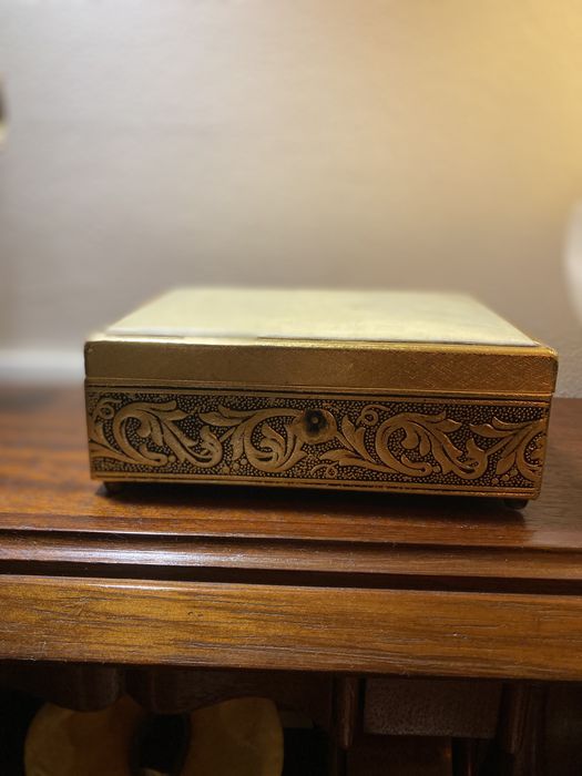 Caixa de Jóias Antiga