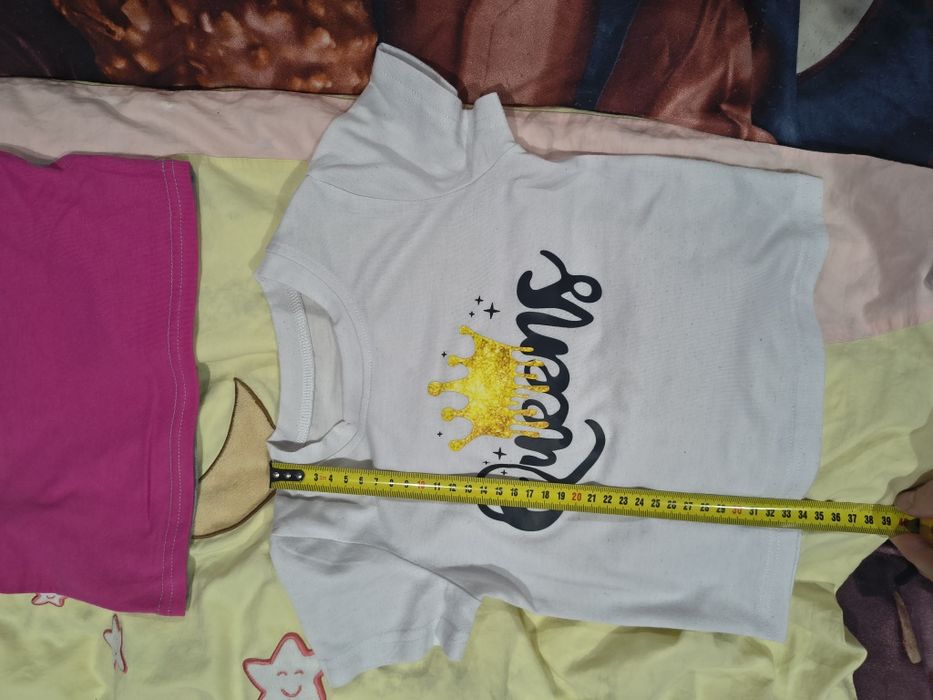 Cztery Koszulki krótki rękaw 90