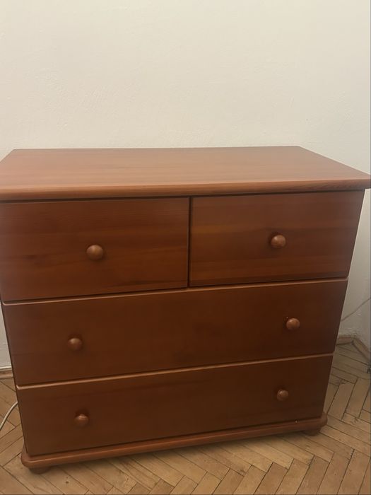 Komoda brązowa z szufladami