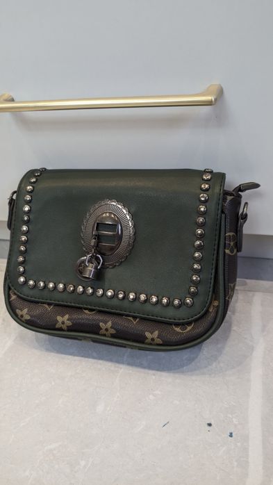 Сумка клатч LV, зеленого кольору