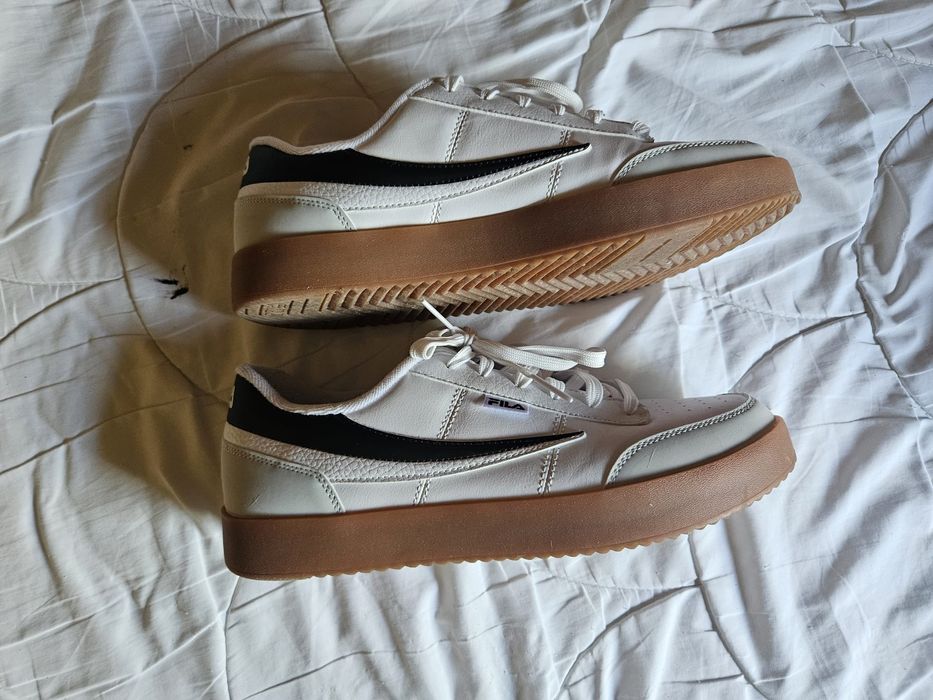 Ténis Fila para venda