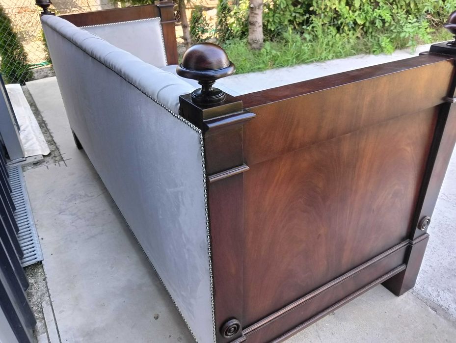 Kanapa sofa antyk po renowacji