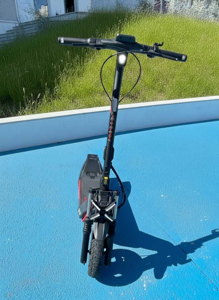 Trotinete Elétrica Segway ZT3 Pro E