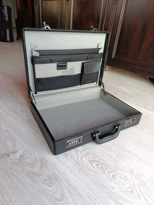 Walizka, neseser, aktówka