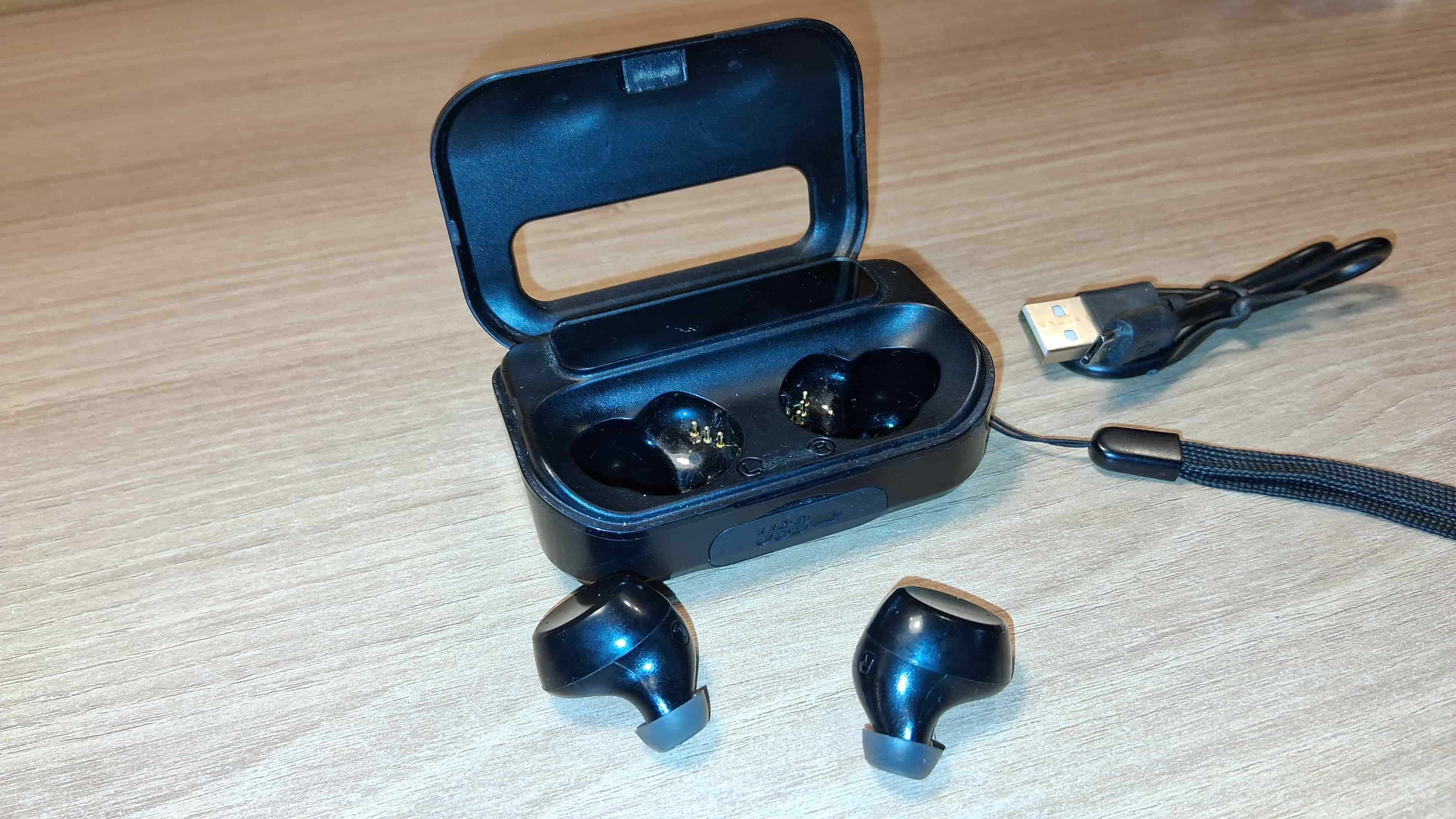 Używane Słuchawki Bezprzewodowe TWS Bluetooth Etui