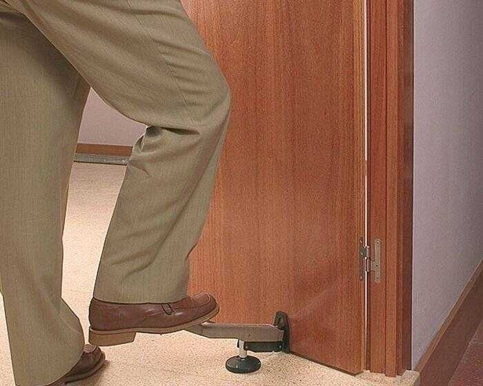 Podnośnik do montażu zakładania podnoszenia drzwi max 200kg EP70P