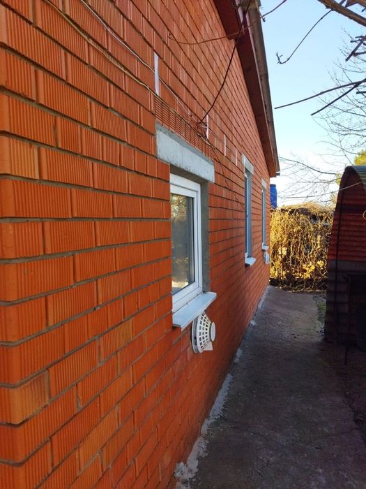 Сдам дом правый берег район ж/м Тополь