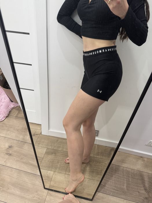 Spodenki szorty wysoki stan czarne under armour