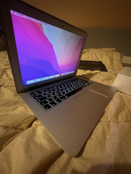Macbook air 2017, діагональ 13