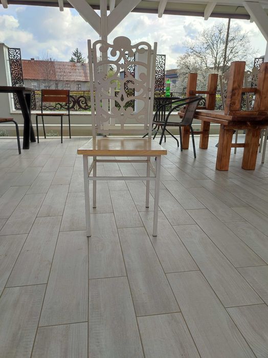 Стілець метал-дерево