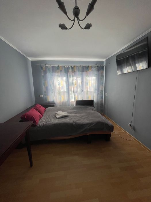 Квартира подобово з центральним опаленням в центрі міста