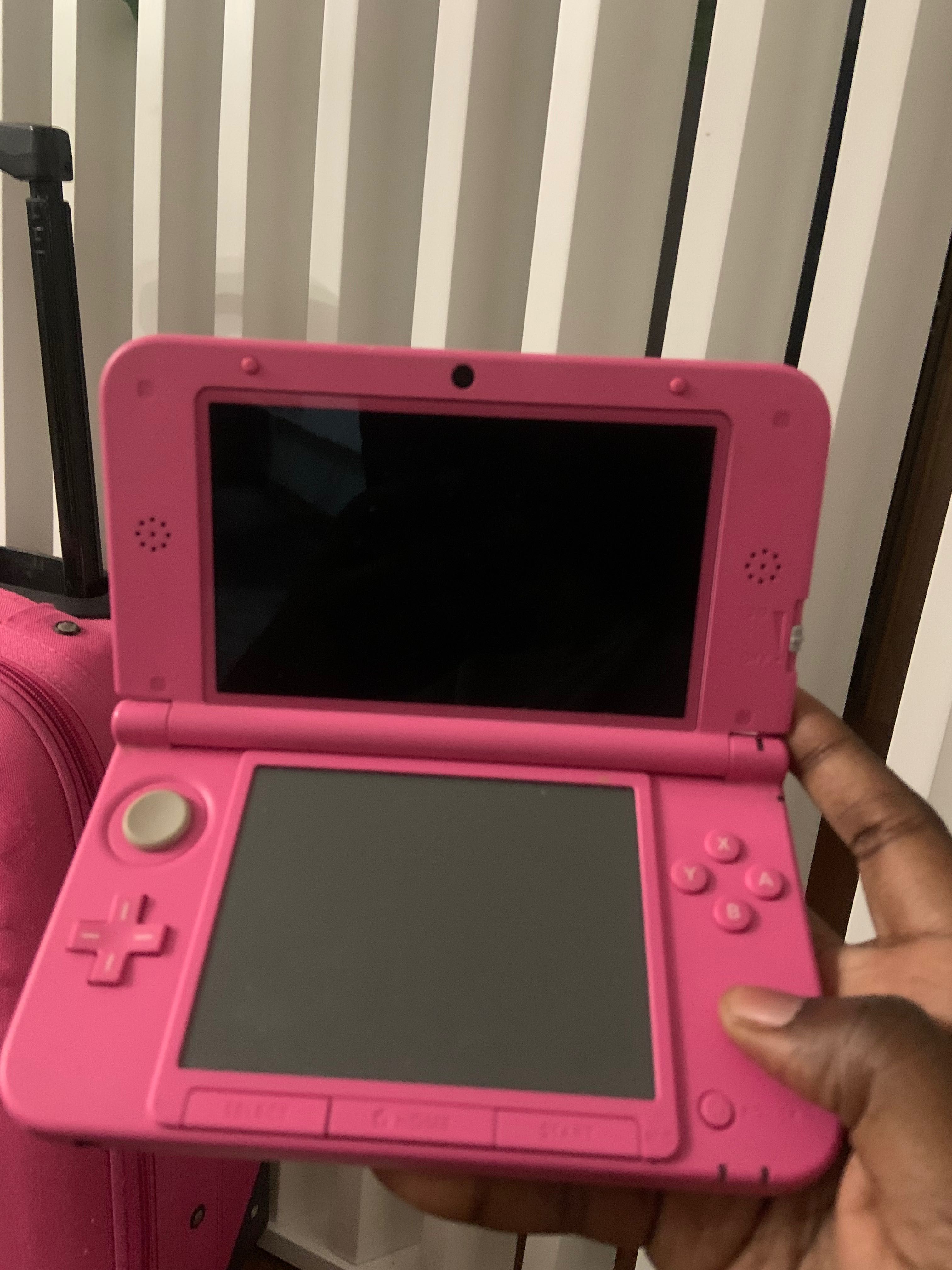 Nintendo 3ds xl pink usado