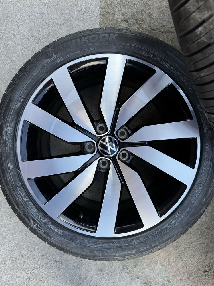 Felgi 18 5x112 Marseille VW Passat B8 B7 Arteon Golf Touran Superb