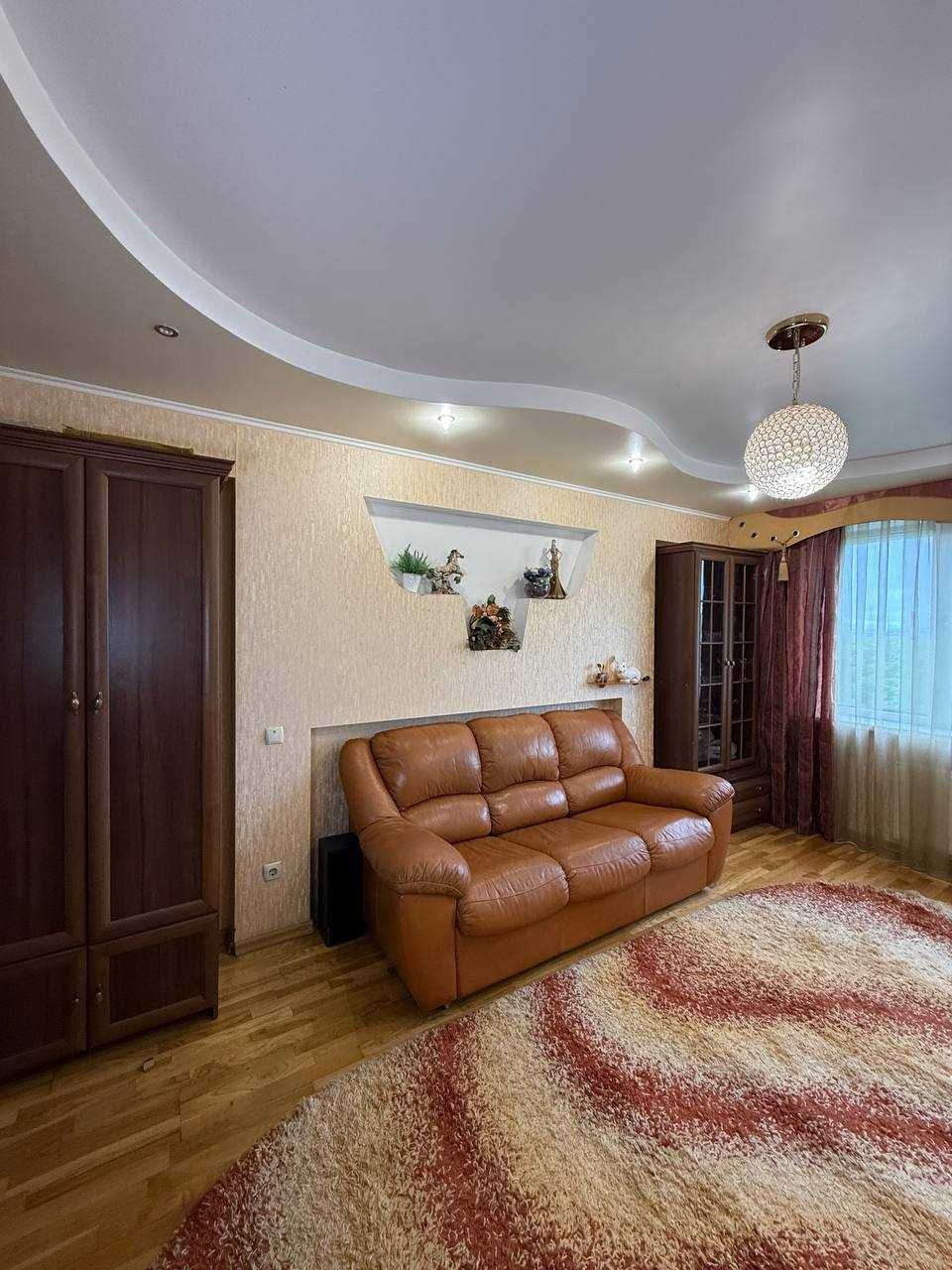 Продаж 3 кімнатної квартири з індивідуальним опаленням