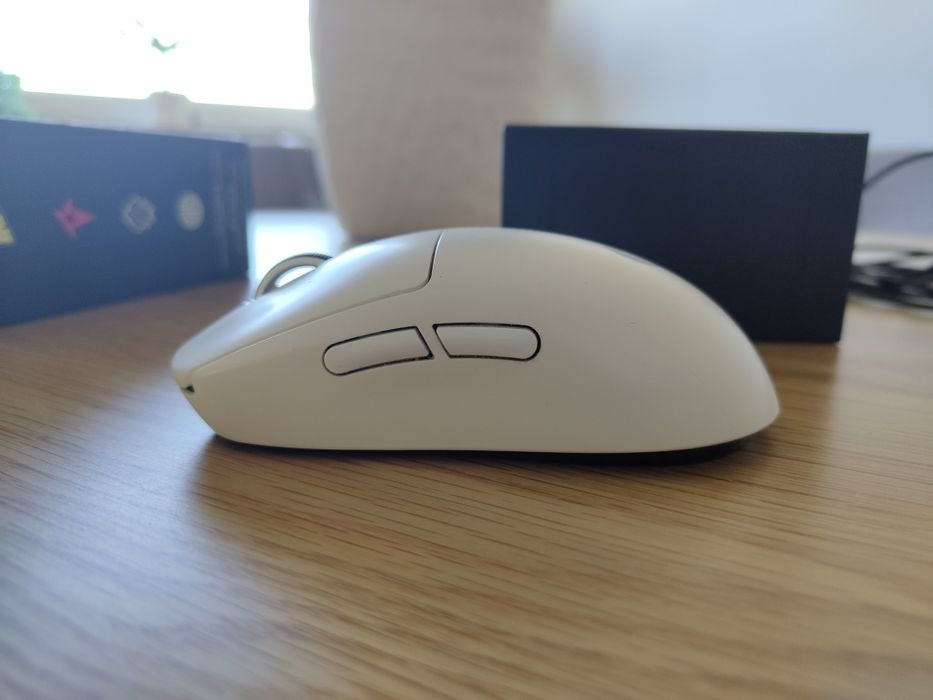 Rato Logitech G Pro X Superlight - Wireless
