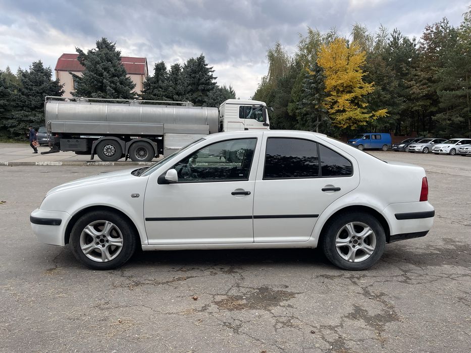 Volkswagen bora 2000