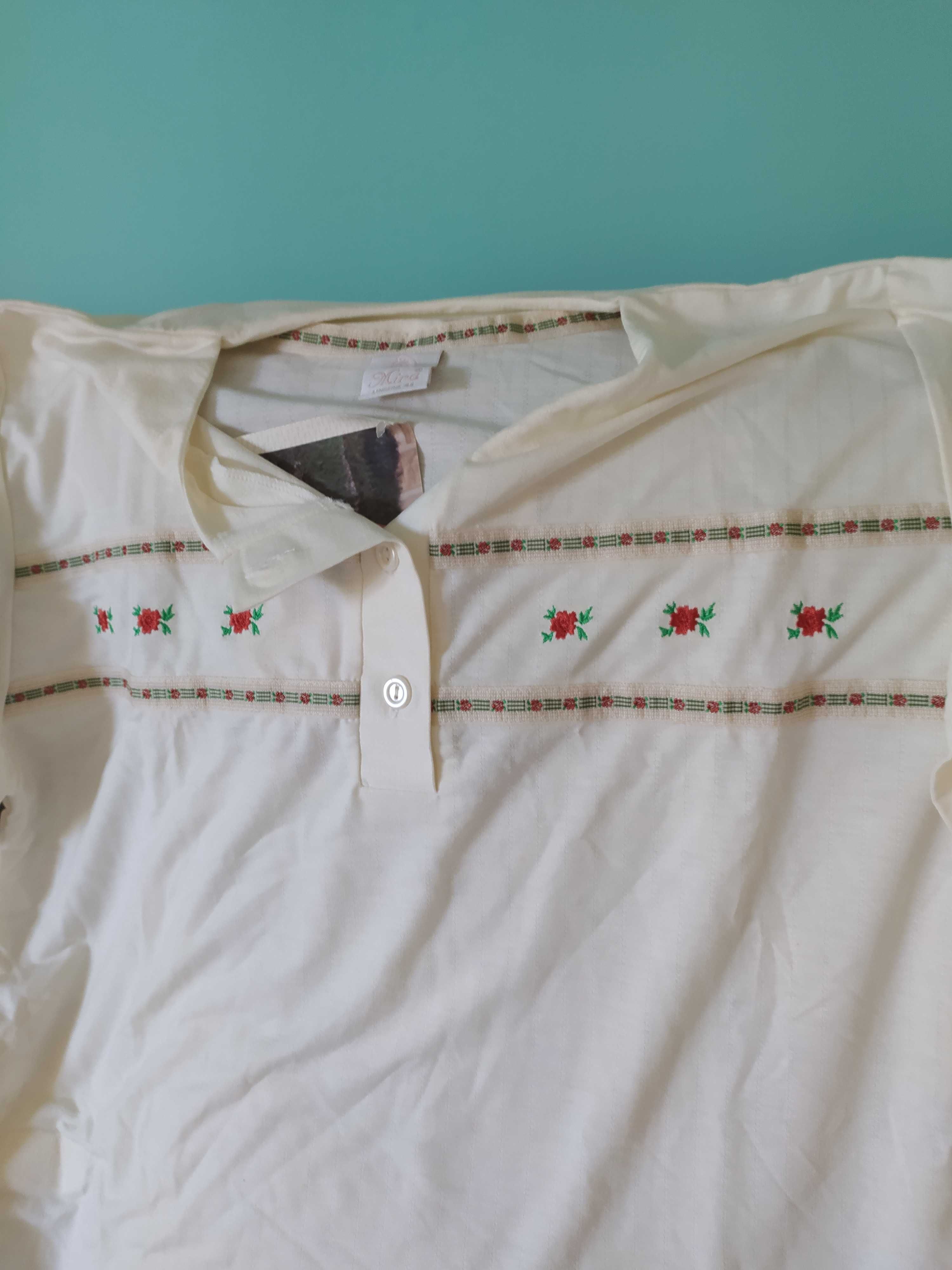 Pijama novo tamanho M + oferta de suporte de guardanapos