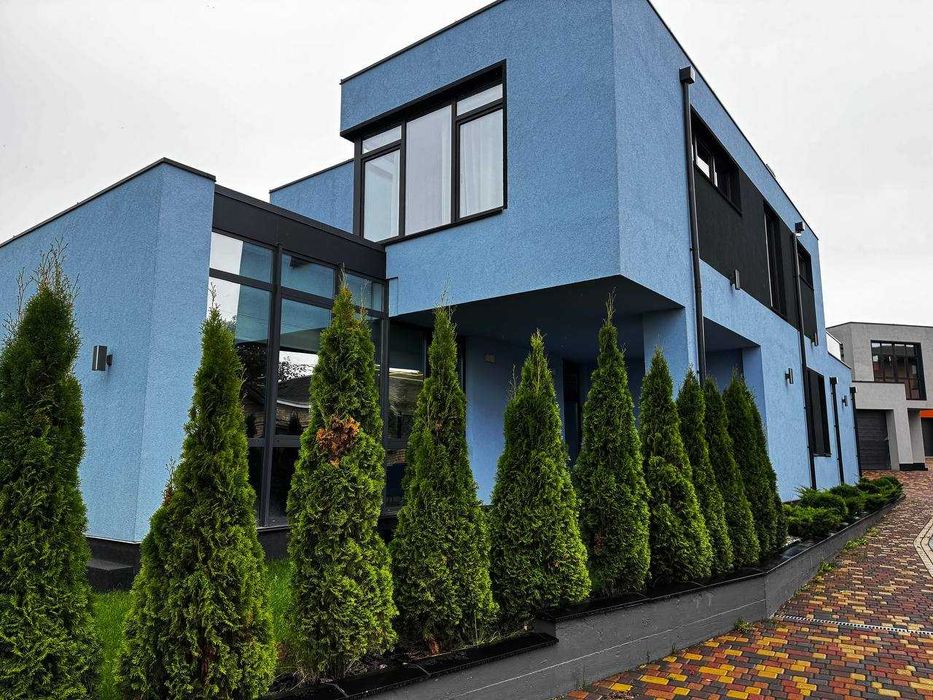 Будинок з авторським ремонтом та меблями