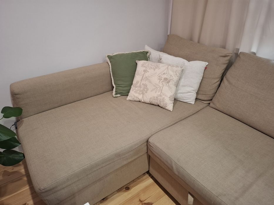 Sprzedam beżowy narożnik