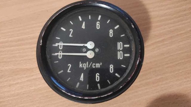 Манометр КамАЗ мд 216