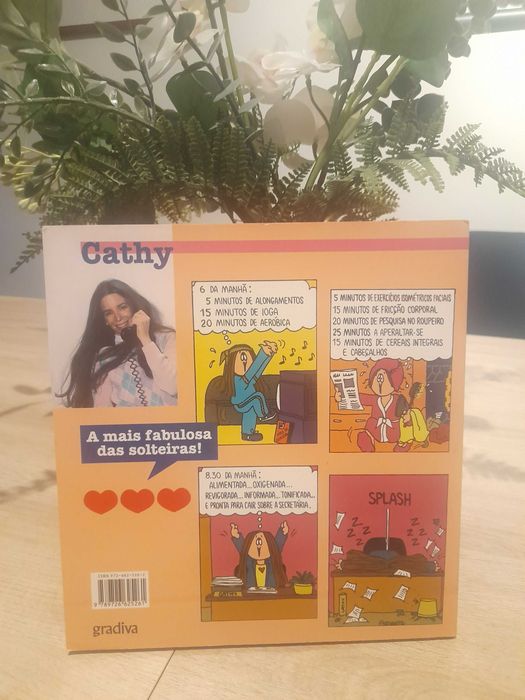 Pernas Elegantes Nem Daqui a 30 Anos (LIVRO RARO)