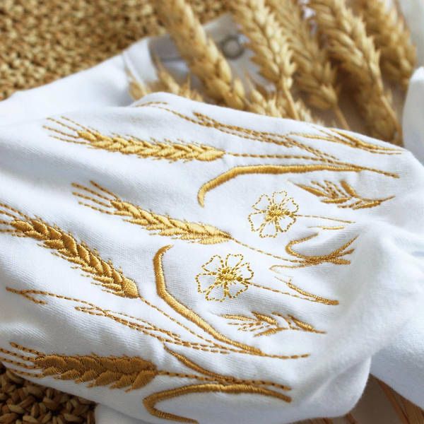 Комплект для хрещення дівчинки, плаття з колосками