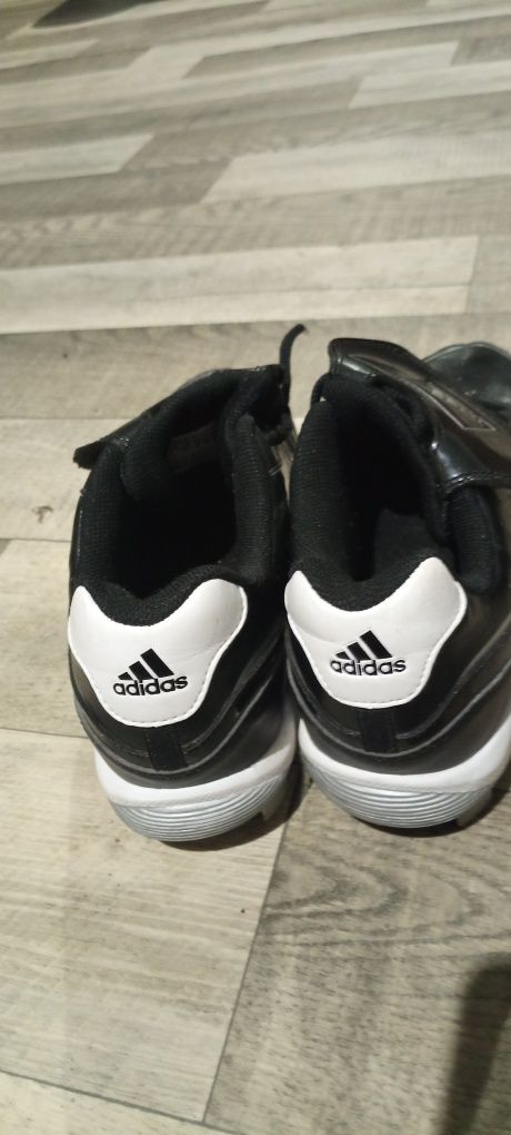 Бутси Adidas Traxion