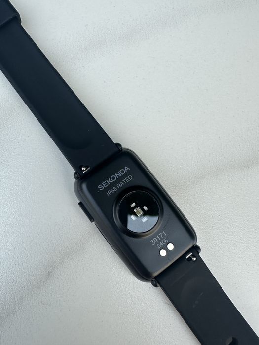 Nowy smartwatch Sekonda Track 26mm czarny silikonowy pasek