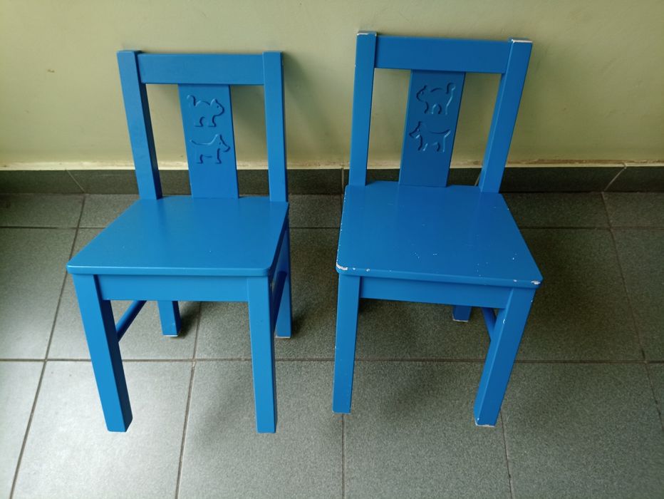 Ikea Kritter zestaw stolik i 2 krzesła