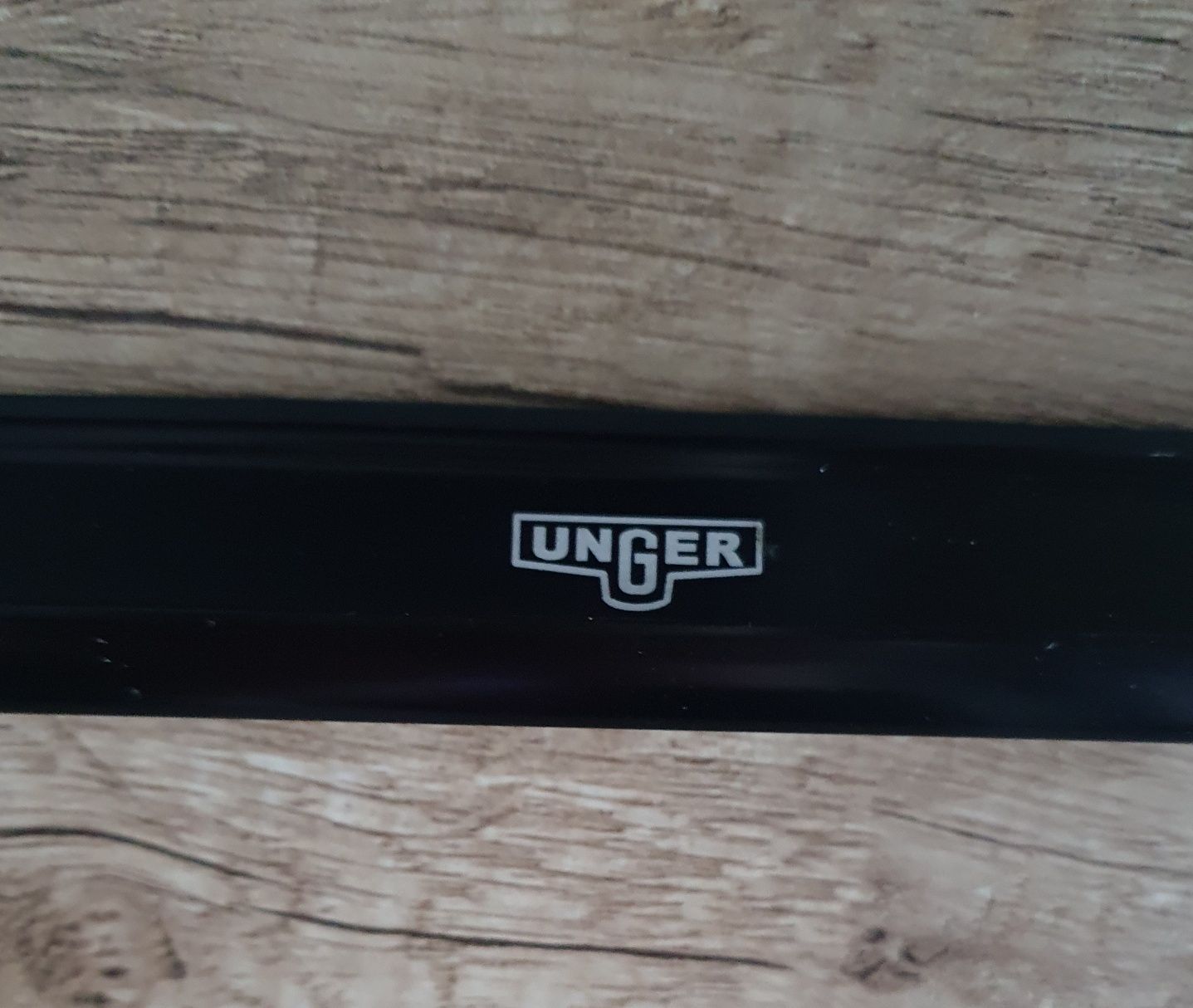 UNGER ErgoTec Ninja Listwa aluminiowa z gumą 55cm - AC550