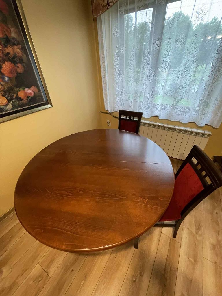 Rozkladany stół  do salonu