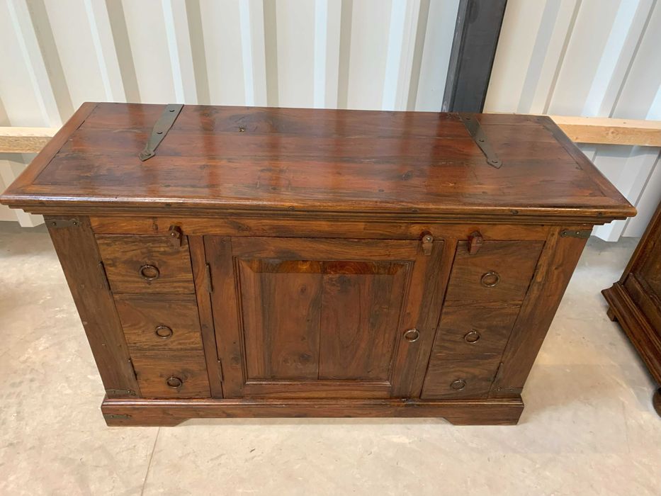 Kolonialna komoda akacja azjatycka ciemny brąz. Możliwość dostawy.