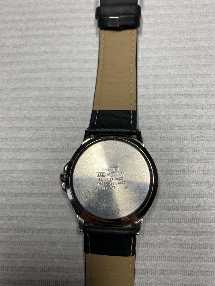 Zegarek męski CASIO MTP-1132