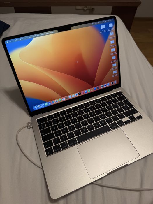 MacBook Air13.6 M2 8GB RAM 256GB SSD, idealny stan, bateria 100%