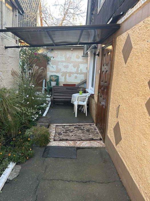 Продаж частини будинку в Центральній частині міста