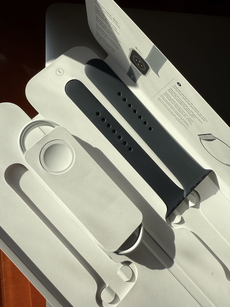 Cabo USB-C e USB-C&Lightning/Braceletes M/L & Cabo Apple Watch SE 44mm