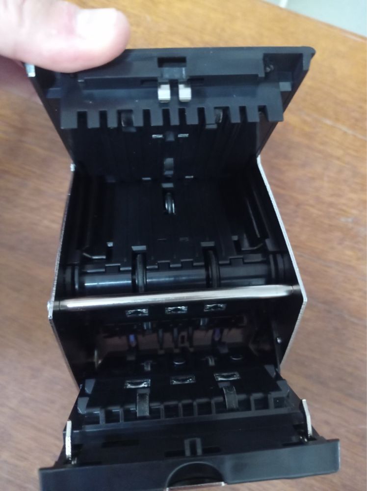 Купюроприемник  24 v  CashCode MVU 1024)